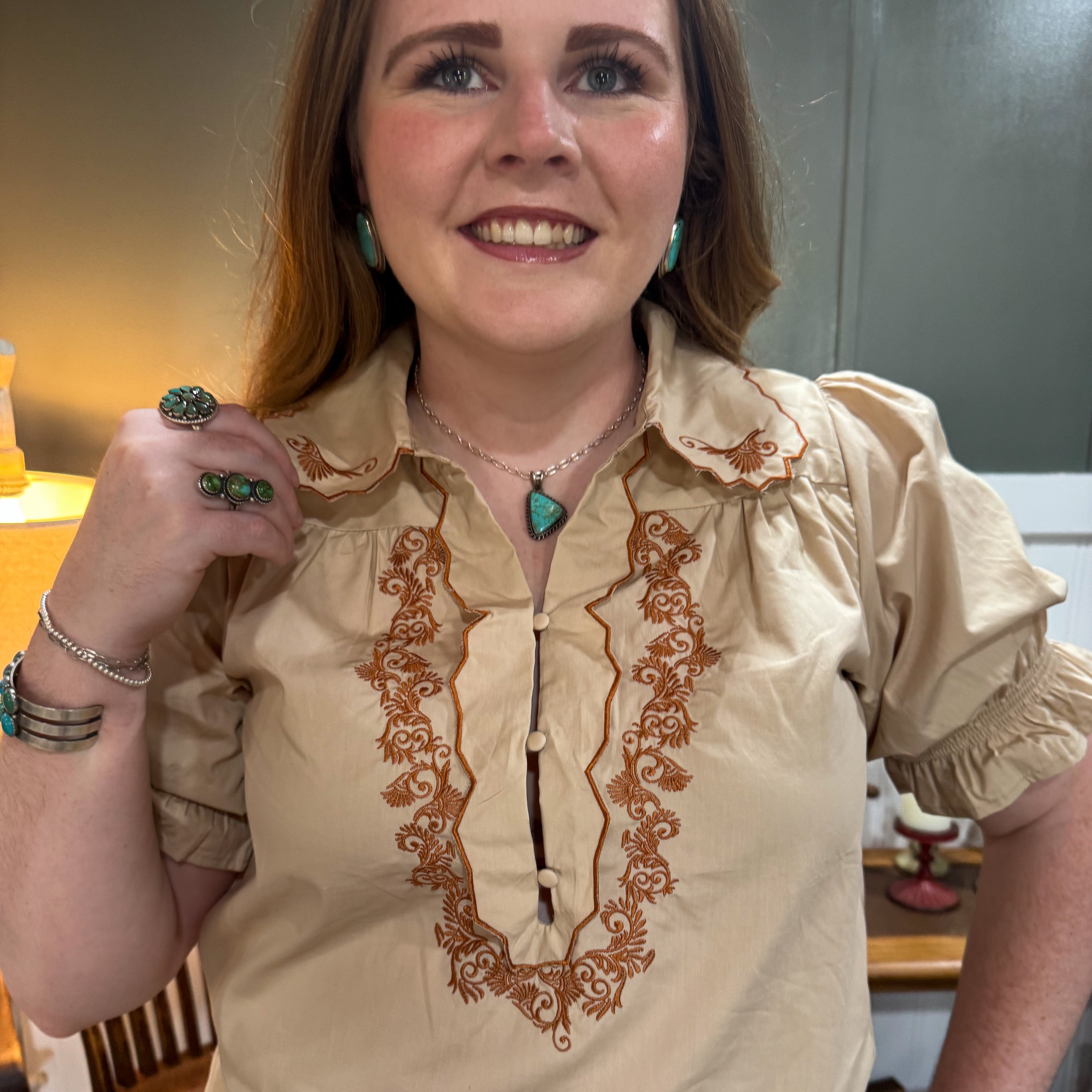 Embroidered Scallop Collar Blouse