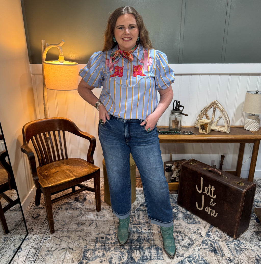 Stiped Boots Blouse