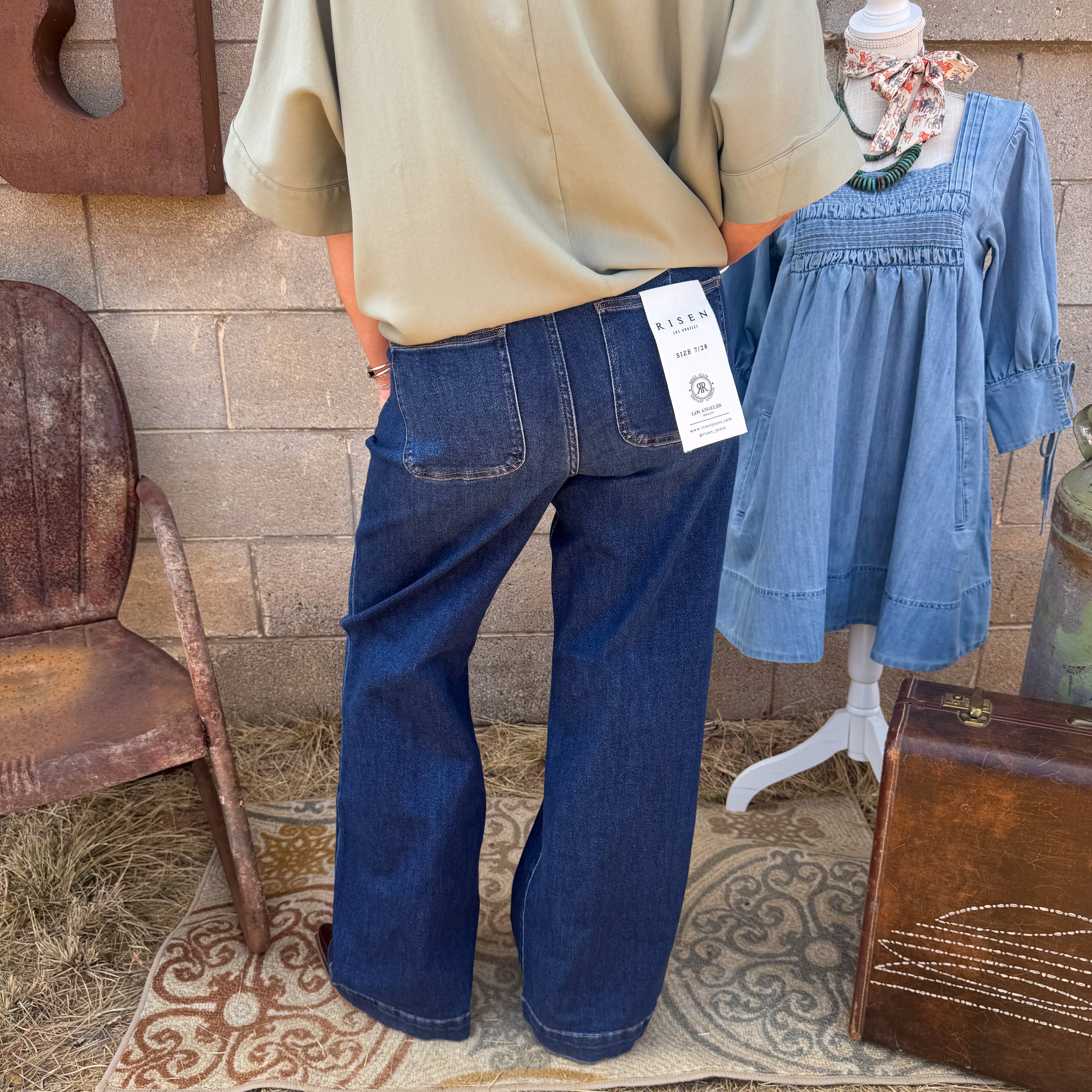 Mid Rise Front Seam Jean